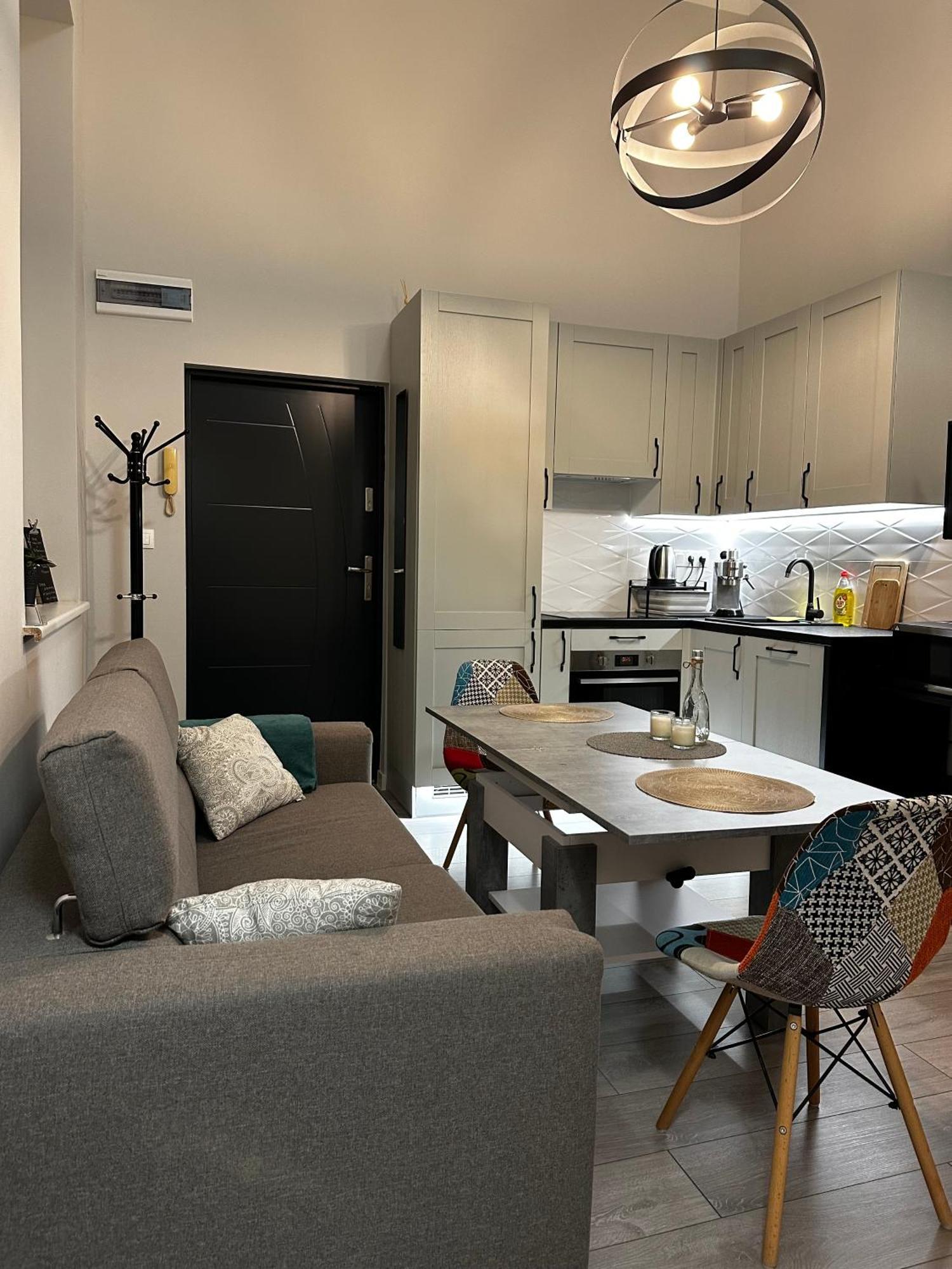 Miniapartament Jelonka Єленя-Ґура Екстер'єр фото
